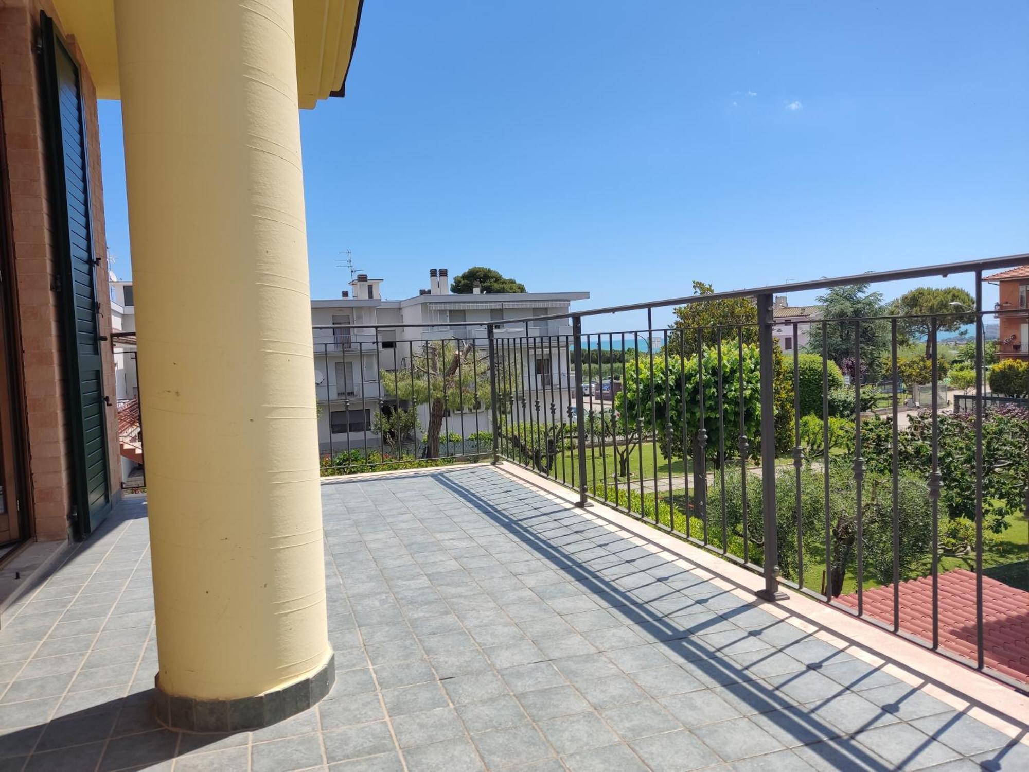 Casavacanze Azzurro Mare Porto SantʼElpidio المظهر الخارجي الصورة